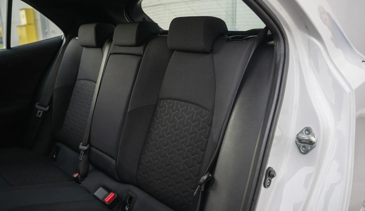 Toyota Corolla cena 74800 przebieg: 123000, rok produkcji 2020 z Opole Lubelskie małe 211